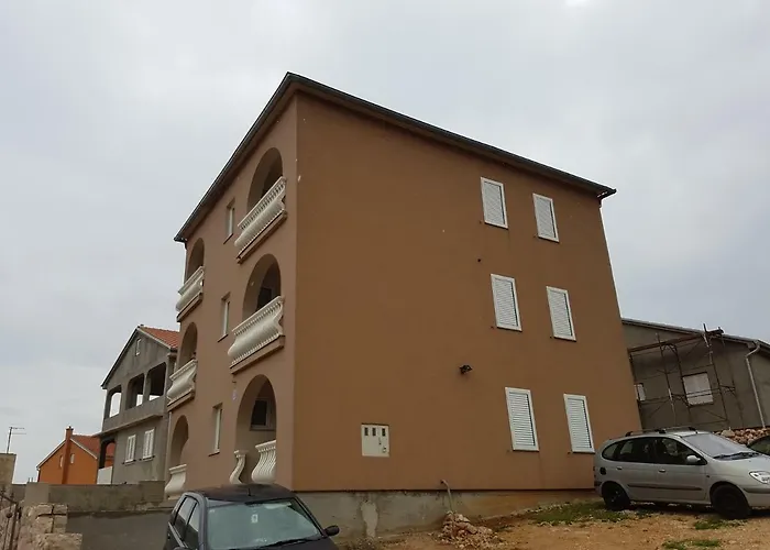 Apartments Mara