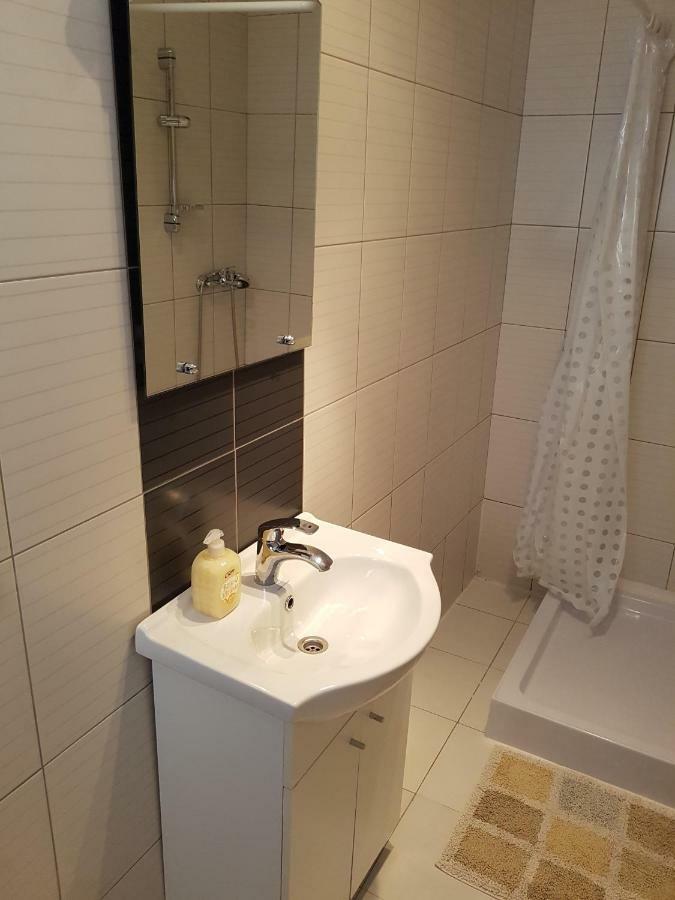Mara Apartman