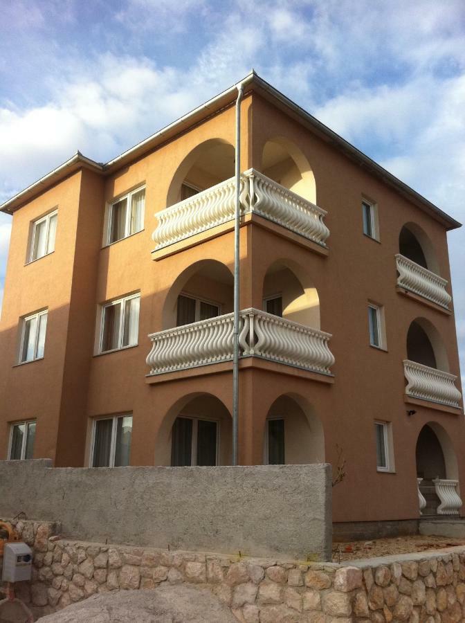 Appartamento Mara *
